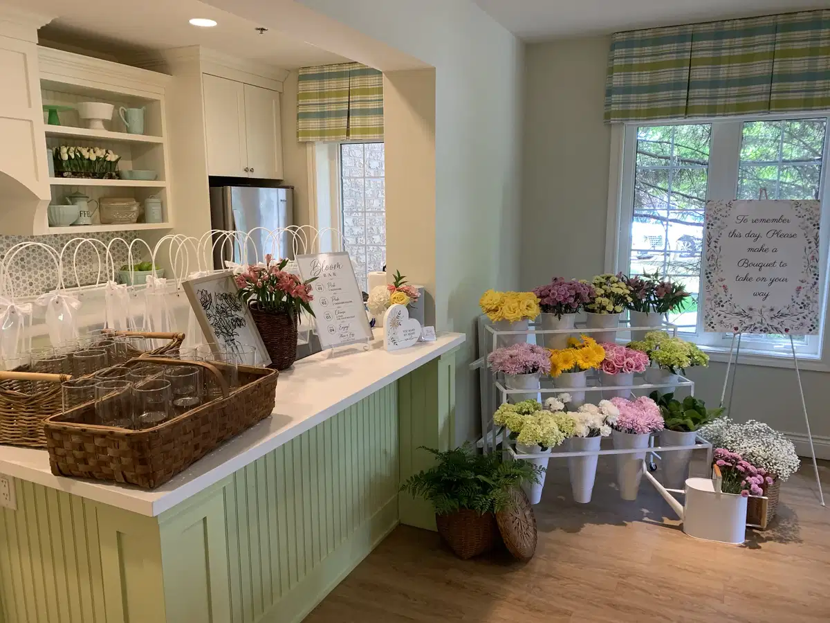 A Hand-tied Bouquet Workshop all set to share.