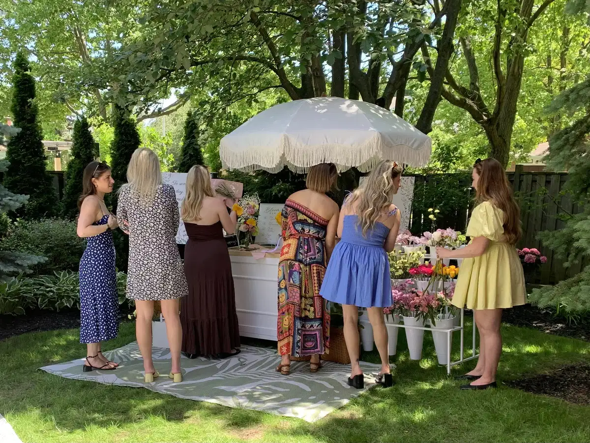 Guests create Bouquets, mingle and connect.